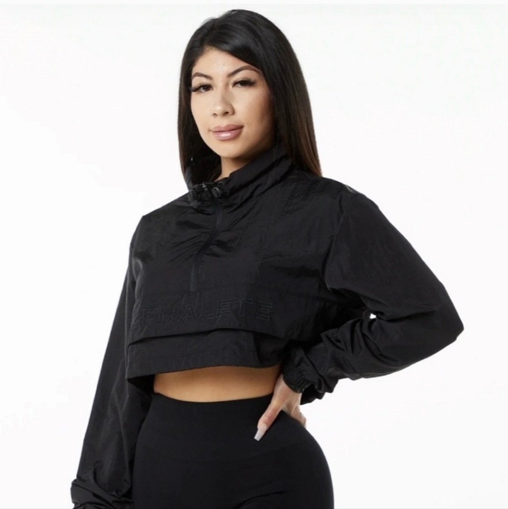Alphalete Black Cropped Jacket XS